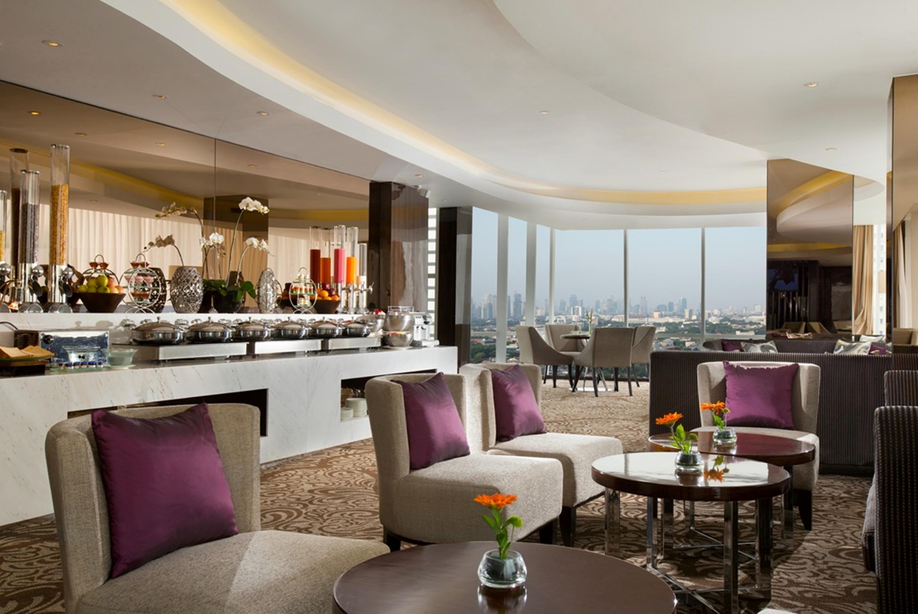 Hotel Santika Premiere Hayam Wuruk Джакарта Екстериор снимка